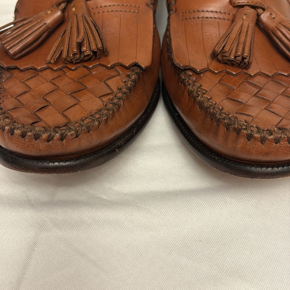 Cole Haan Resort collection loafers leather braided/tasseled slight heel Sz 12D - Picture 2 of 9